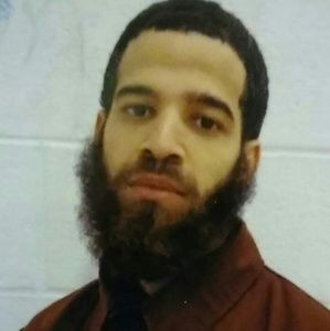 Meet your Posher, Cesar